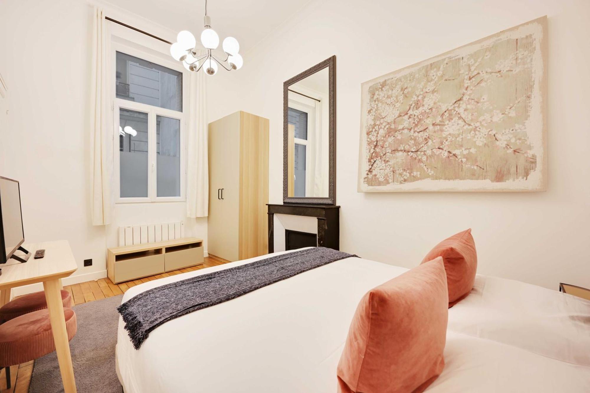 Beautiful Apt -1Br-4P- Tour Eiffel - Invalides Paris Luaran gambar